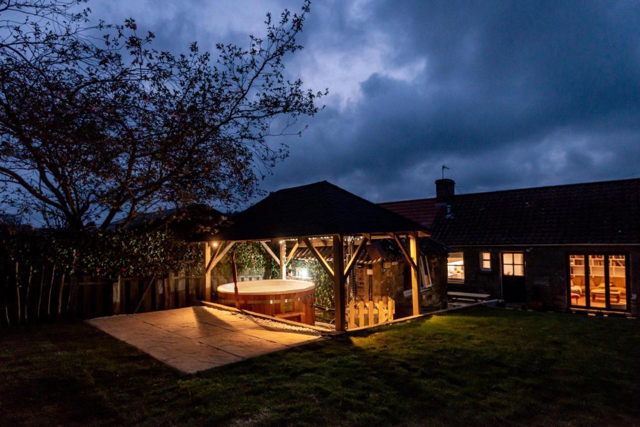 East Cottage * Wood Burning Hot Tub * Garden St Andrews Eksteriør bilde